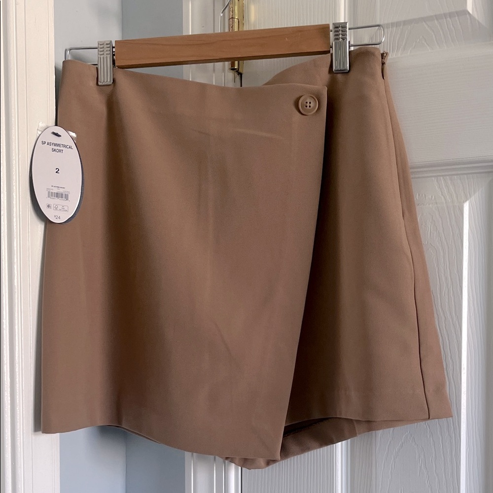 SCOOP  Skort with Button Detail